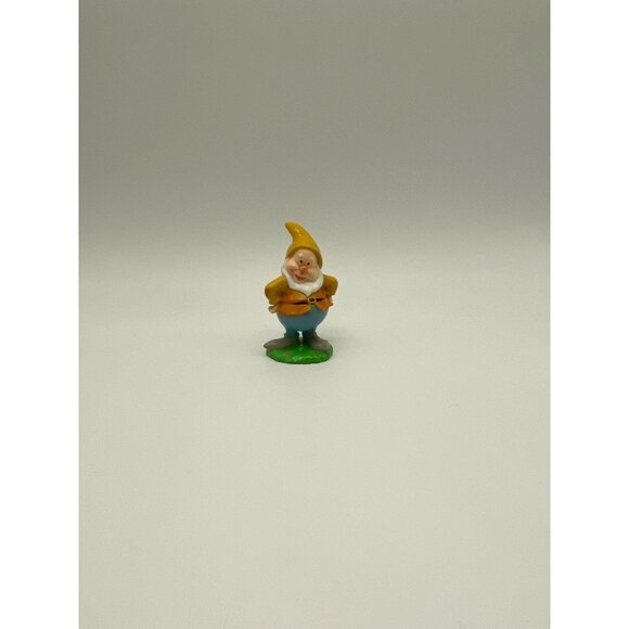 Disney Snow White Happy Figurine: Collectible Princess Toy, Cake Topper, - Picture 1 of 6